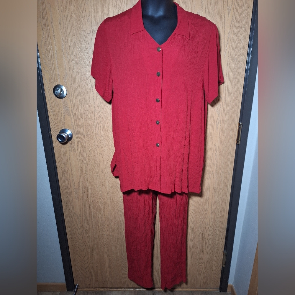 Sag Harbor Red Button-Up Pants Set